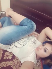 SAJNA-indian Model +, Bahrain escort, Foot Fetish Bahrain Escorts - Feet Worship