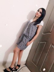 SHURTI-indian Model +, Bahrain escort, Foot Fetish Bahrain Escorts - Feet Worship