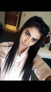 SANIYA-indian Model +, Bahrain call girl, Foot Fetish Bahrain Escorts - Feet Worship