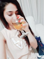 Riya-indian Model +, Bahrain escort, Foot Fetish Bahrain Escorts - Feet Worship