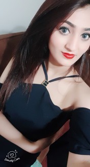 Riya Sharma-indian +, Bahrain call girl, Foot Fetish Bahrain Escorts - Feet Worship